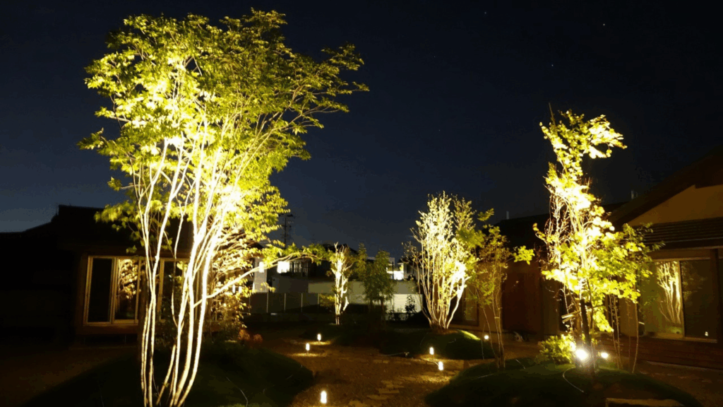 照明で見せる外構・エクステリア