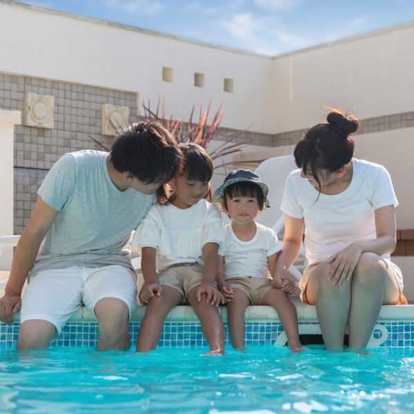 お庭にプール・エクステリアが生活を変える