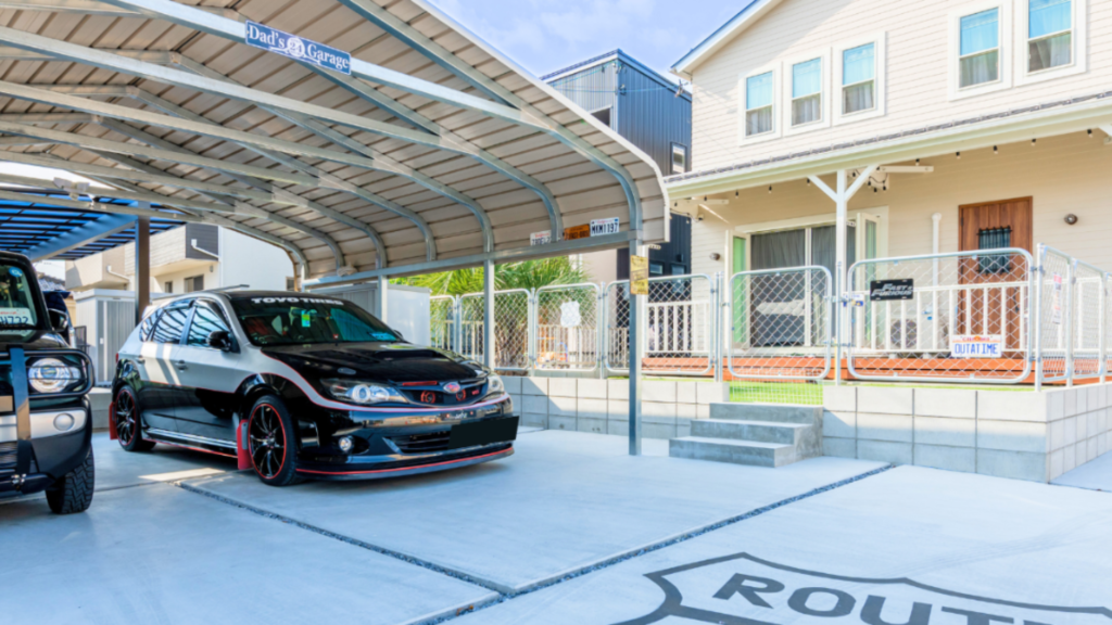 岐阜の外構・エクステリア専門店ラウレア　おしゃれ　かっこいい　素敵　庭　ココスヤシ　ヤシの木　カーポート　駐車場