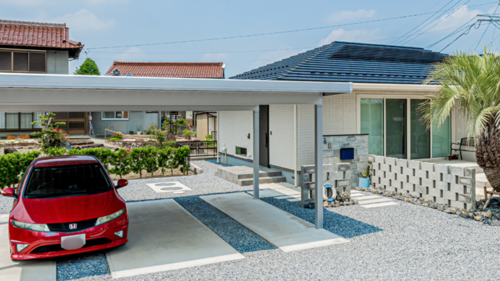 岐阜の外構・エクステリア専門店ラウレア おしゃれ かっこいい 素敵 庭 ココスヤシ ヤシの木 リゾートスタイル ホテルライク 高級 豪華 ラグジュアリー カーポート 駐車場