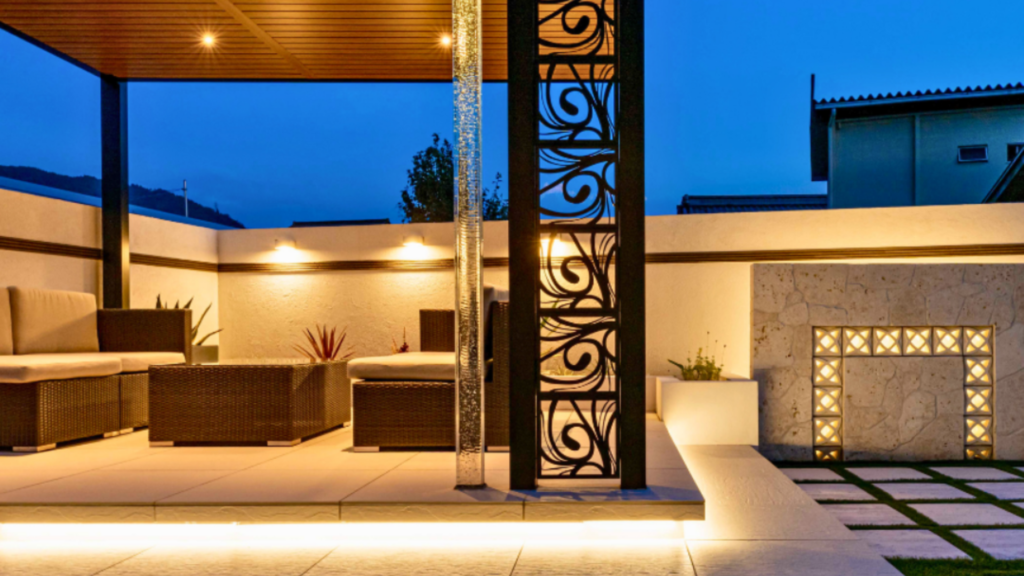 岐阜の外構・エクステリア専門店ラウレア おしゃれ かっこいい 素敵 庭 ココスヤシ ヤシの木 リゾートスタイル ホテルライク 高級 豪華 ラグジュアリー